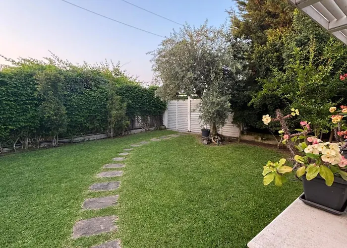 Casa Andrea Дом отдыха Чефалу